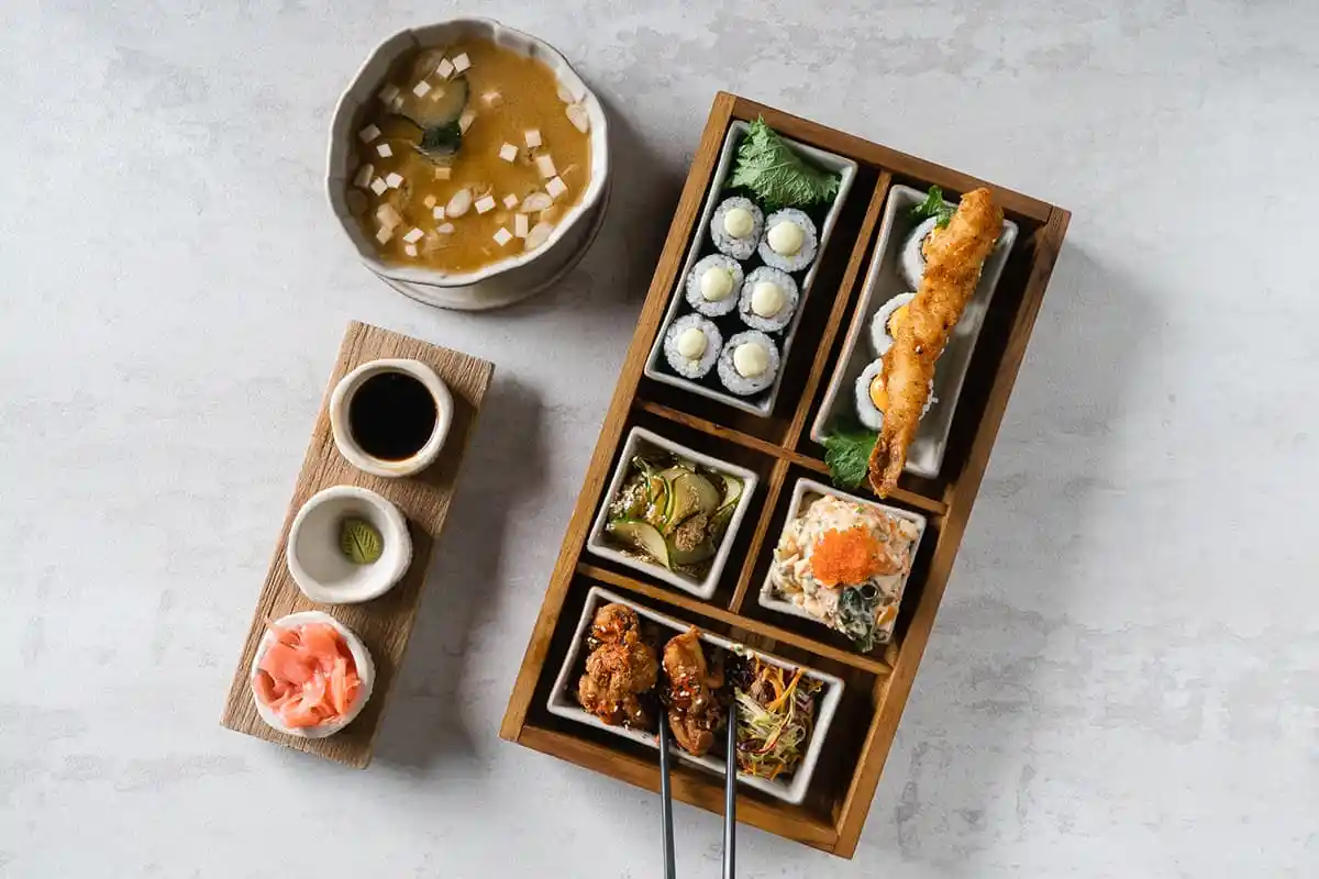 BENTO BOX | BILLY HO